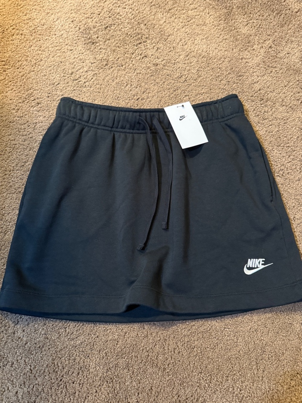 Nike Black Women's Athletic Skirt with Drawstring Size S NWT